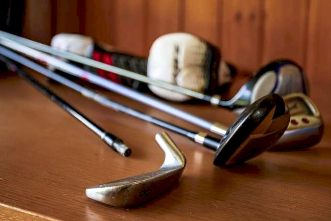 Fitting and Repair of Golf clubs